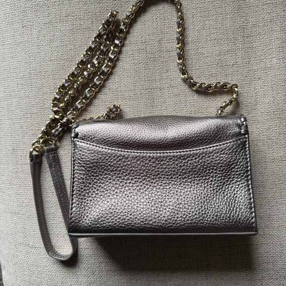 Tory Burch Gunmetal Leather Marion Shrunken Shoulder Bag - Picture 4 of 9